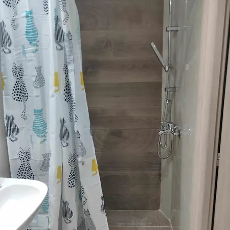 Mina's Spacious : June '23 Renovated * Soluň