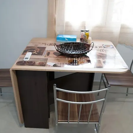 Mina's Spacious : June '23 Renovated Thessaloniki